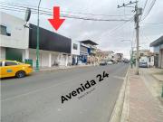 LOCAL COMERCIAL EN ALQUILER – AV. 24, CENTRO DE MANTA