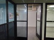 LOCAL COMERCIAL EN ALQUILER C.C. MACARACUAY PLAZA