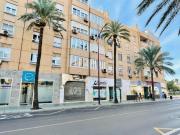 Local comercial en alquiler en Almería, Almeria