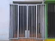 Local Comercial En Alquiler En Av. Guardia Civil En Mz E...