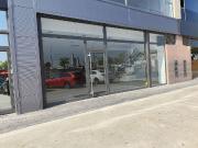 Local comercial en alquiler en avenida Corts Catalanes,...