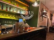 Local comercial en alquiler en avenida De Gaudí,...