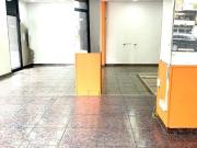 Local comercial en alquiler en avenida De Las Garrigas,...