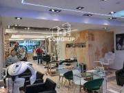 Local comercial en alquiler en avenida Diagonal,...