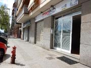 Local comercial en alquiler en avenida Estatut Rubi,...