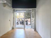 Local comercial en alquiler en avenida Roma, Barcelona,...