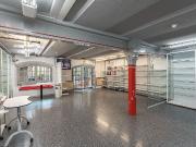 Local comercial en alquiler en Barcelona, de 245 m² 4...