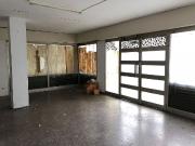 Local comercial en alquiler en Barcelona, de 77 m² 1...