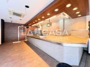 Local comercial en alquiler en Barcelona, de 77 m² 2...
