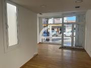 Local comercial en alquiler en calle Ample, Terrassa, de...