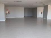 Local comercial en alquiler en calle Corts Catalanes,...