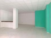 Local comercial en alquiler en calle De Barcelona,...