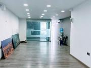 Local comercial en alquiler en calle De Guifré,...