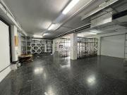 Local comercial en alquiler en calle De Joan...