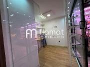 Local comercial en alquiler en calle De la Indústria,...