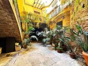 Local comercial en alquiler en calle De Montcada,...