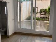 Local comercial en alquiler en calle De Nàpols,...