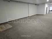 Local comercial en alquiler en calle De Sardenya,...