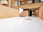 Local comercial en alquiler en calle Del Berguedà,...