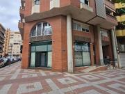 Local comercial en alquiler en calle Del Bruc,...