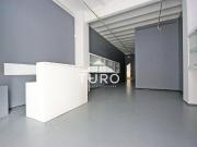 Local comercial en alquiler en calle Del Consell de...