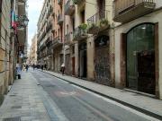 Local comercial en alquiler en calle Del Marquès de...