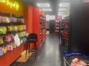 Local comercial en alquiler en calle Del Marquès de...