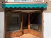 Local comercial en alquiler en calle Del Montseny,...