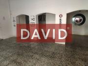 Local comercial en alquiler en calle Del Parlament,...