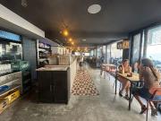 Local comercial en alquiler en calle Del Topazi,...