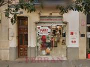 Local comercial en alquiler en calle Gran de Gràcia,...