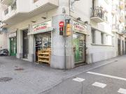 Local comercial en alquiler en calle Gran de Gràcia,...