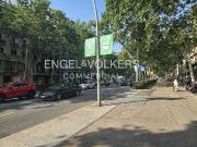 Local comercial en alquiler en calle Gran Via de Les...