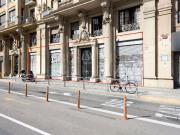 Local comercial en alquiler en calle Gran Via de Les...