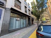 Local comercial en alquiler en calle Manuel del Palacio,...