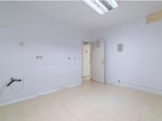 LOCAL COMERCIAL EN ALQUILER EN CALLE PEATONAL BENITO...