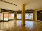 Local comercial en alquiler en calle Riu Terri, Girona,...