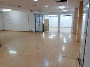 Local comercial en Alquiler en Centre Vila