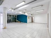 Local comercial en Alquiler en Creu Alta