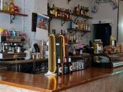 Local comercial en Alquiler en El Camp de l'Arpa del...