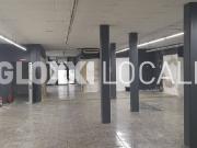 Local comercial en Alquiler en El Camp de l'Arpa del...