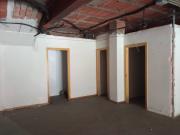 Local comercial en Alquiler en Estruch Eixample