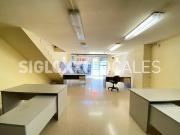 Local comercial en Alquiler en La Nova Esquerra de...
