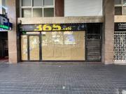 Local comercial en Alquiler en La Nova Esquerra de...