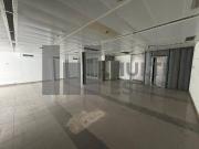 Local comercial en Alquiler en Les Tres Torres