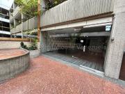 Local Comercial en Alquiler en Lomas de La Trinidad, Caracas
