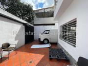 Local Comercial en Alquiler en Los Chaguaramos, Caracas