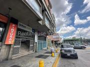 Local Comercial en Alquiler en Los Dos Caminos, Caracas