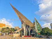 Local Comercial en Alquiler en Los Dos Caminos, Caracas