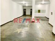 Local comercial en alquiler en Los Olivos a S/2,800 al mes